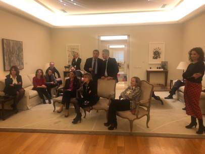 Los ministros siguen el anuncio de Sánchez