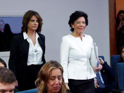 Celaá y Delgado, en el Consejo de Minisitros