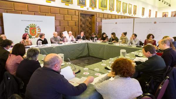 Inicio del Foro para personas sin hogar del Ayuntamiento de Zaragoza Inicio del Foro para personas sin hogar del Ayuntamiento de Zaragoza