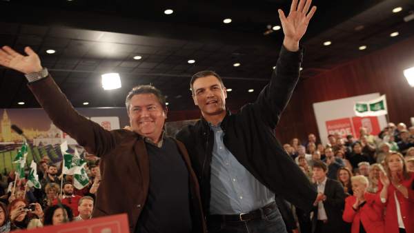 El secretario general del PSOE y presidente del Gobierno, Pedro Sánchez, y el al El secretario general del PSOE y presidente del Gobierno, Pedro Sánchez, y el al