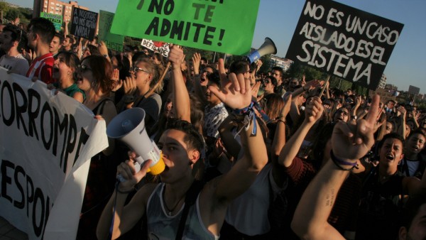 Estudiantes de la URJC es una huelga anterior Estudiantes de la URJC es una huelga anterior