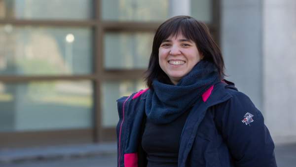 Una investigadora de la UPNA colabora en un artículo sobre las aplicaciones que Una investigadora de la UPNA colabora en un artículo sobre las aplicaciones que