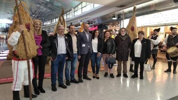 Intu recupera las ancestrales mascaradas de invierno asturianas en una nueva mue Intu recupera las ancestrales mascaradas de invierno asturianas en una nueva mue