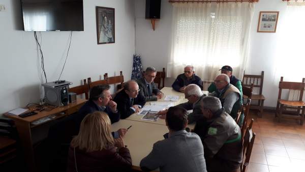 La Junta inicia la tramitación para conectar la carretera AV-926 con la AV-924 e La Junta inicia la tramitación para conectar la carretera AV-926 con la AV-924 e