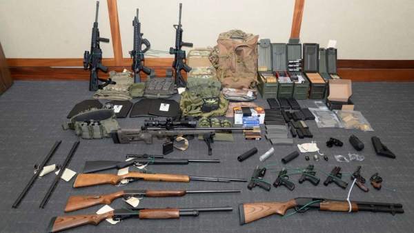 Armas incautadas a Christopher Paul Hasson Armas incautadas a Christopher Paul Hasson