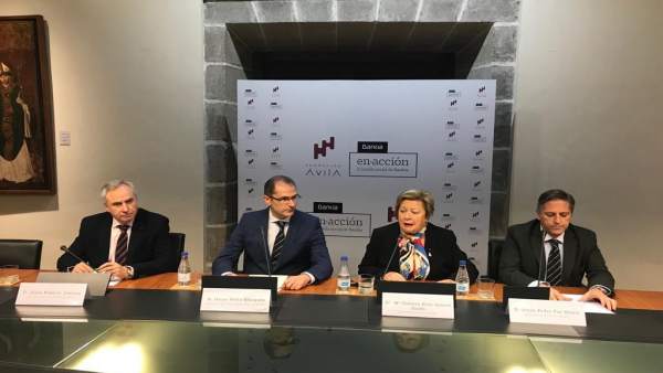 Presentación del campamento de verano infantil Venero Claro en Navaluenga (Ávila Presentación del campamento de verano infantil Venero Claro en Navaluenga (Ávila