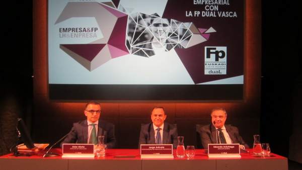 La empleabilidad de la FP Dual vasca es del 96,2% y el 85% de alumnos se queda e La empleabilidad de la FP Dual vasca es del 96,2% y el 85% de alumnos se queda e