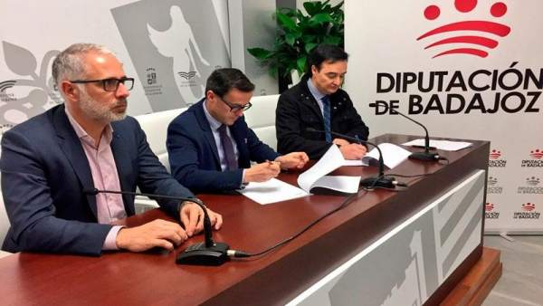 La Diputación de Badajoz abre el plazo para solicitudes de trabajo para personas La Diputación de Badajoz abre el plazo para solicitudes de trabajo para personas