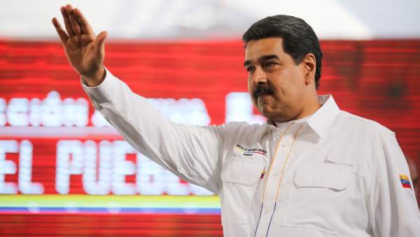 Presidente de Venezuela en acto de gobierno Presidente de Venezuela en acto de gobierno