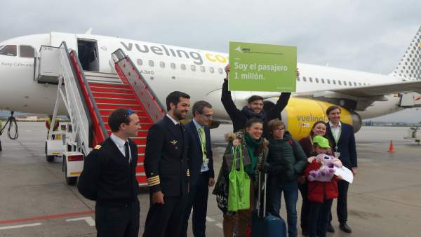 El aeropuerto de Granada recibe su pasajero un millón El aeropuerto de Granada recibe su pasajero un millón