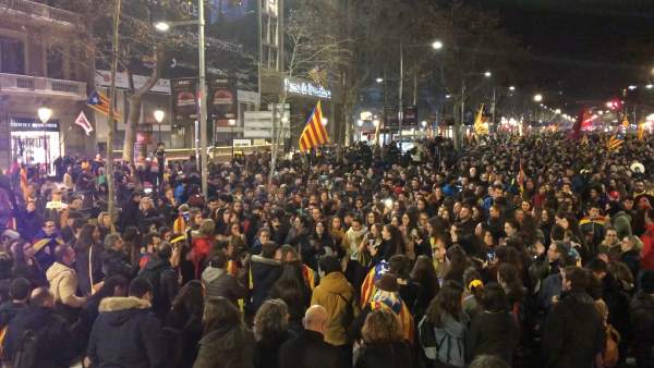 Manifestación en Barcelona en apoyo de la huelga general Manifestación en Barcelona en apoyo de la huelga general