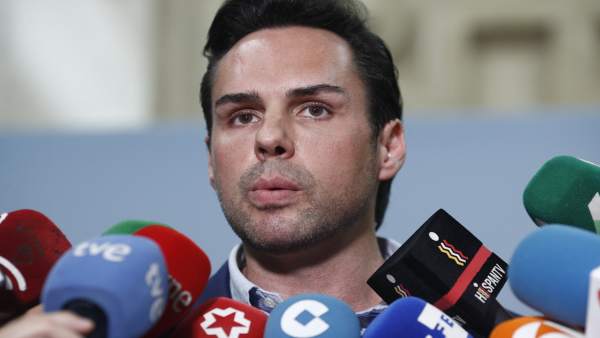La patronal de VTC demana una reunió a Puig i adverteix que defendran els seus drets La patronal de VTC demana una reunió a Puig i adverteix que defendran els seus drets