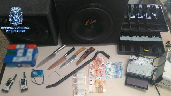 Material incautado por la Policía Nacional Material incautado por la Policía Nacional