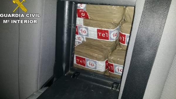 LA GUARDIA CIVIL INTERVIENE 70 KILOS DE HACHÍS EN EL TERMINO MUNICIPAL DE SAGUNT LA GUARDIA CIVIL INTERVIENE 70 KILOS DE HACHÍS EN EL TERMINO MUNICIPAL DE SAGUNT