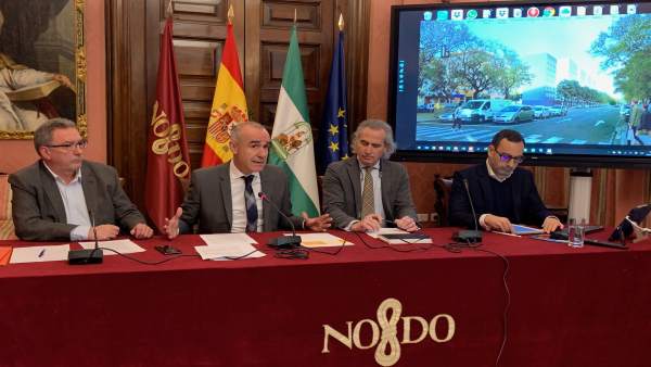 Ayuntamiento de Sevilla y Moraval firman el contrato para una residencia de estu Ayuntamiento de Sevilla y Moraval firman el contrato para una residencia de estu