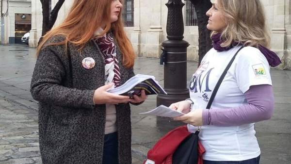 Sevilla.- IU y Participa reclaman 'apoyo real' del Ayuntamiento a la huelga femi Sevilla.- IU y Participa reclaman 'apoyo real' del Ayuntamiento a la huelga femi