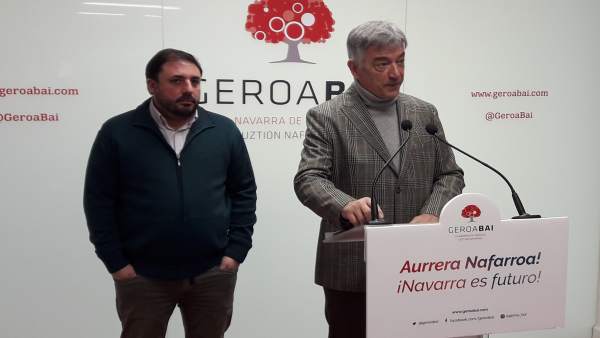 Los parlamentarios de Geroa Bai Unai Hualde y Koldo Martínez. Los parlamentarios de Geroa Bai Unai Hualde y Koldo Martínez.