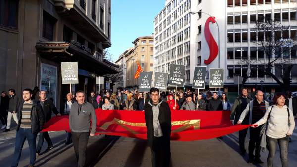 Una manifestación llama en Pamplona a 'enfrentar las ideas de la ultraderecha' Una manifestación llama en Pamplona a 'enfrentar las ideas de la ultraderecha'