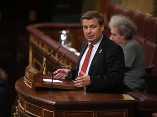 Jordi Xuclà, diputado del PDeCAT en la tribuna del hemiciclo en una imagen de archivo.