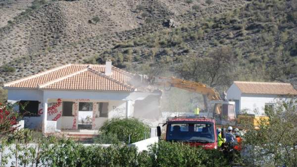 Una vivienda demolida en Cantoria Una vivienda demolida en Cantoria