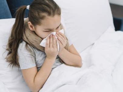 ¿Cómo distingo si mi hijo tiene alergia o un resfriado?