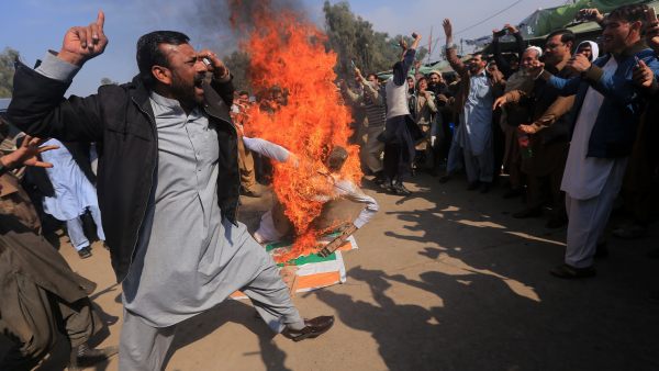 Tensión entre India y Pakistán Tensión entre India y Pakistán