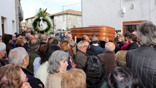 Entierro de José Pinto Entierro de José Pinto