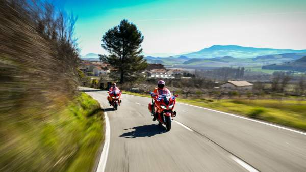 Imputados dos conductores en Navarra por circular a más de 200 km/h Imputados dos conductores en Navarra por circular a más de 200 km/h
