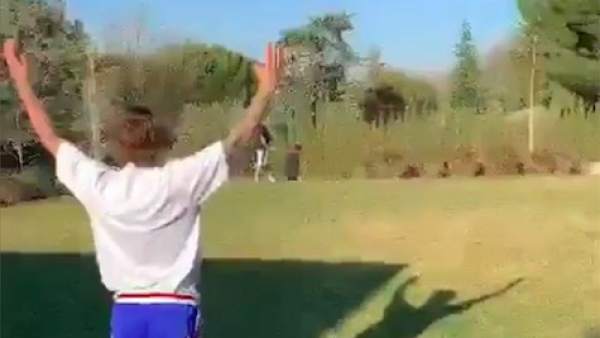 Griezmann se prueba en el fútbol americano Griezmann se prueba en el fútbol americano