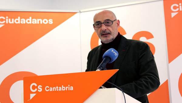 Cs ve en el 'frente común' sobre el ferrocarril un intento de PRC, PP y PSOE de Cs ve en el 'frente común' sobre el ferrocarril un intento de PRC, PP y PSOE de