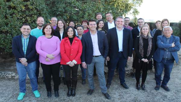 El PSPV d'Ontinyent aprova per unanimitat la llista electoral que encapçalarà Rodríguez per a les municipals El PSPV d'Ontinyent aprova per unanimitat la llista electoral que encapçalarà Rodríguez per a les municipals