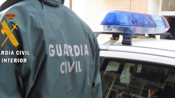 Investigat un ancià de 75 anys per circular en sentit contrari en el 'by-pass' de València Investigat un ancià de 75 anys per circular en sentit contrari en el 'by-pass' de València