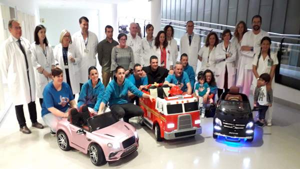 El HUCA incorpora tres coches eléctricos teledirigidos para trasladar al quirófa El HUCA incorpora tres coches eléctricos teledirigidos para trasladar al quirófa