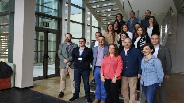 L consejero de Agricultura, Medio Ambiente y Desarrollo Rural ha mantenido un en L consejero de Agricultura, Medio Ambiente y Desarrollo Rural ha mantenido un en