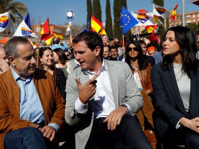 Albert Rivera junto a Inés Arrimadas y Celestino Corbacho