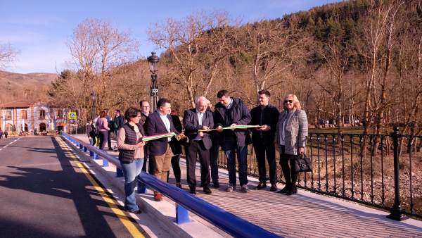 Ceniceros: 'Las obras acometidas en Ezcaray responden a las principales necesida Ceniceros: 'Las obras acometidas en Ezcaray responden a las principales necesida