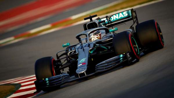 Mercedes W10 Mercedes W10