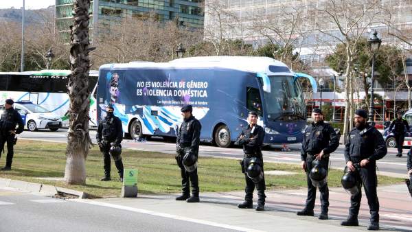 bus Hazte Oir bus Hazte Oir