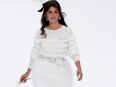 Penélope Cruz desfila para Chanel