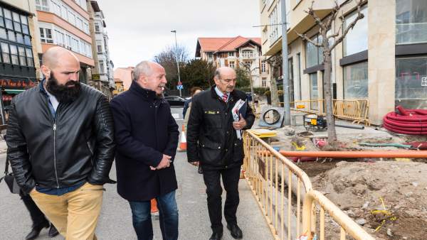 Mazón visita obras de Reinosa Mazón visita obras de Reinosa