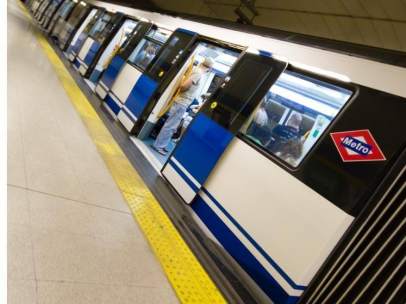 El servicio de Metro solo está garantizado al 35% en las horas valle.