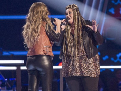 Miriam canta con una concursante de 'La Voz'