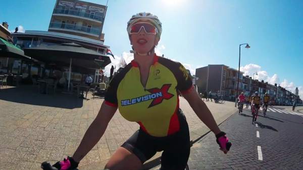 Rebecca More del Porn Pedallers Cycling Club Rebecca More del Porn Pedallers Cycling Club