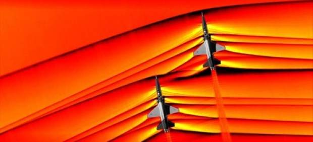 Tecnología fotográfica de la NASA que capta la interacción de ondas de choque.