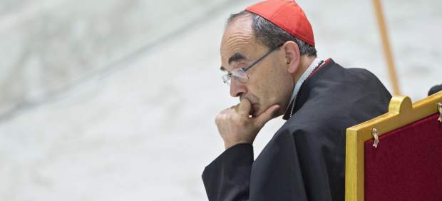 Un cardenal francés, condenado por ocultar los abusos de un cura pederasta  