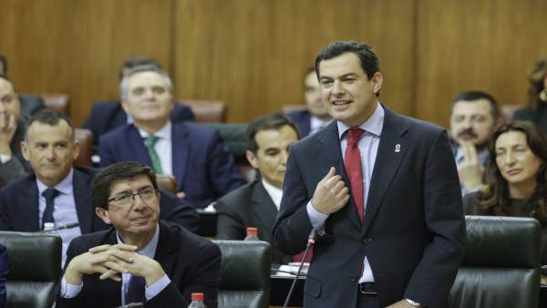 Sesión de control en la segunda jornada del Pleno del Parlamento andaluz Sesión de control en la segunda jornada del Pleno del Parlamento andaluz