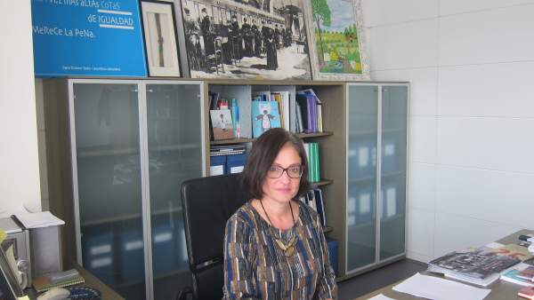 8M.- El Instituto Asturiano De La Mujer 8M.- El Instituto Asturiano De La Mujer