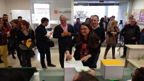 Más de 29.000 personas han votado en la fase online de las primarias de Compromí Más de 29.000 personas han votado en la fase online de las primarias de Compromí