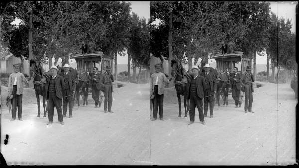 El fondo fotográfico de Gustavo Gillman que se conserva en el Archivo General se El fondo fotográfico de Gustavo Gillman que se conserva en el Archivo General se