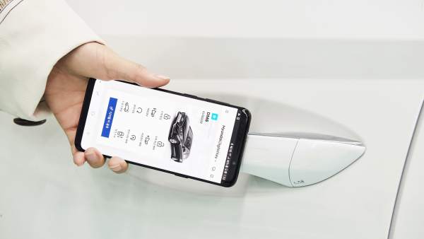 ¿Adiós a las llaves? La nueva tecnología de Hyundai te permite abrir el coche con el móvil ¿Adiós a las llaves? La nueva tecnología de Hyundai te permite abrir el coche con el móvil